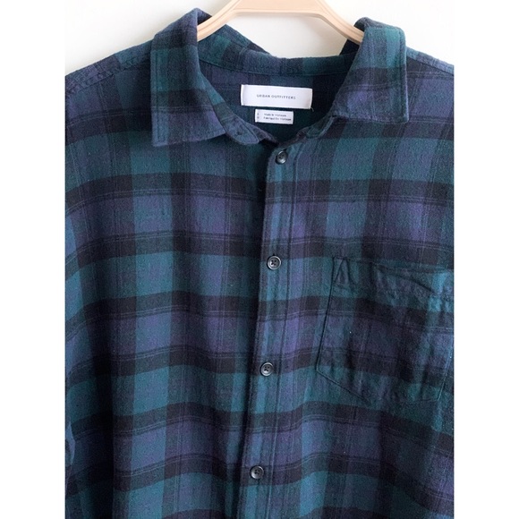 URBAN OUTFITTERS | Plaid Button Down Shirt Size L - Picture 3 of 6